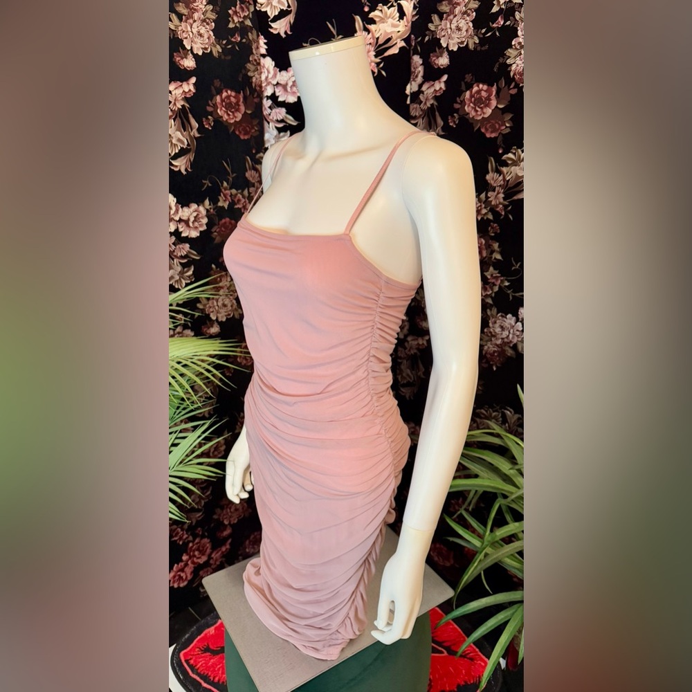 SALTY Brand Dusty Pink Rouched Side Strappy Dress Size Medium
